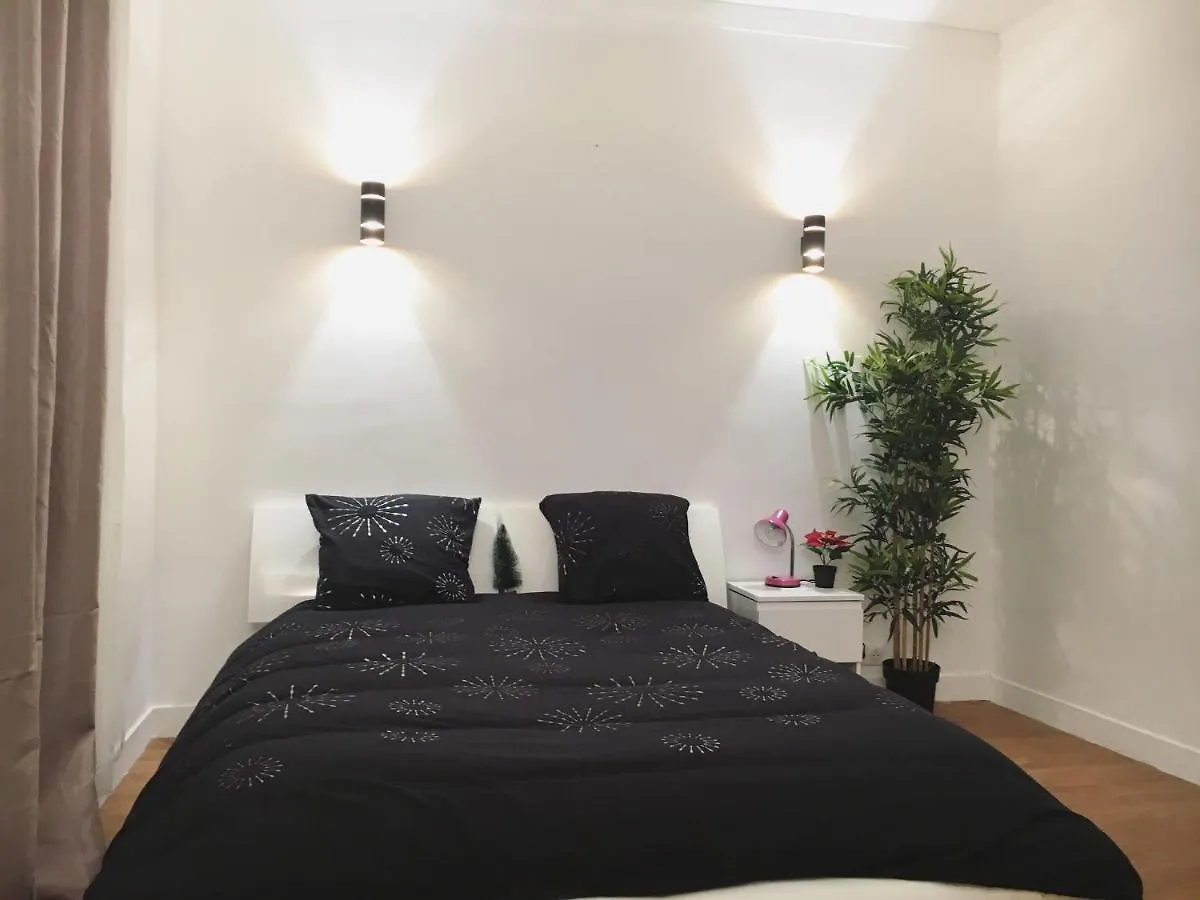 Bed & Breakfast Cosy Near Eiffel Tour Paris